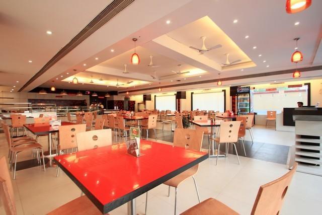 Hotel Sheela Shree Plaza Jhānsi Esterno foto